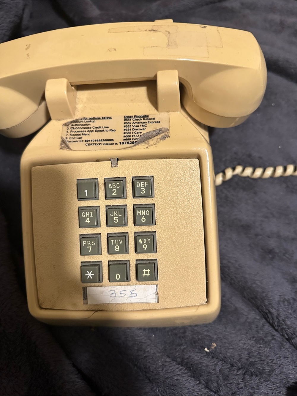 Beige Classic Push-Button Landline Telephone - Vintage Style